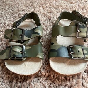 Infant GAP camo sandals